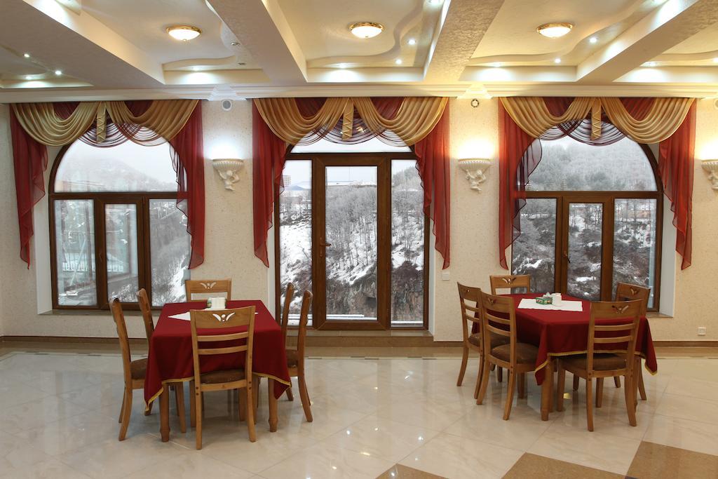 Nairi Hotel Jermuk Εξωτερικό φωτογραφία