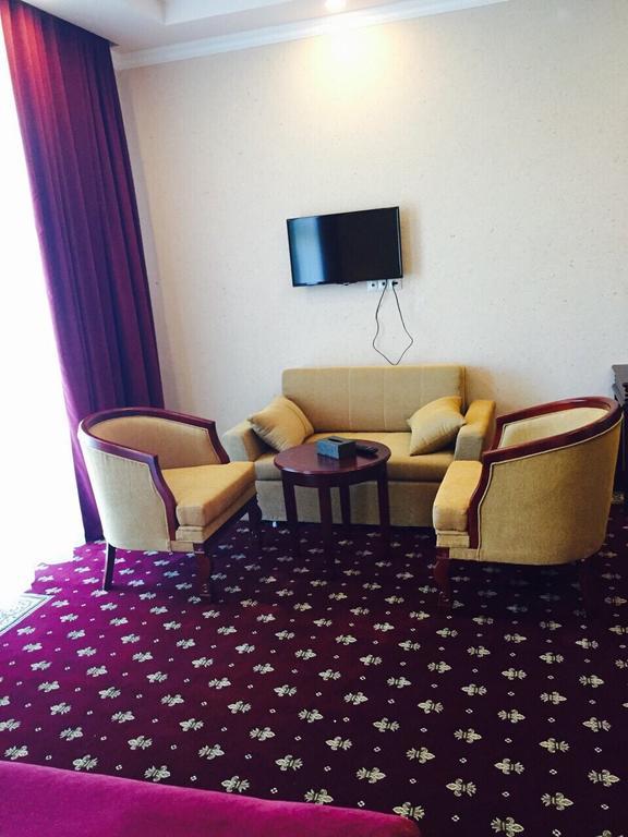 Nairi Hotel Jermuk Εξωτερικό φωτογραφία